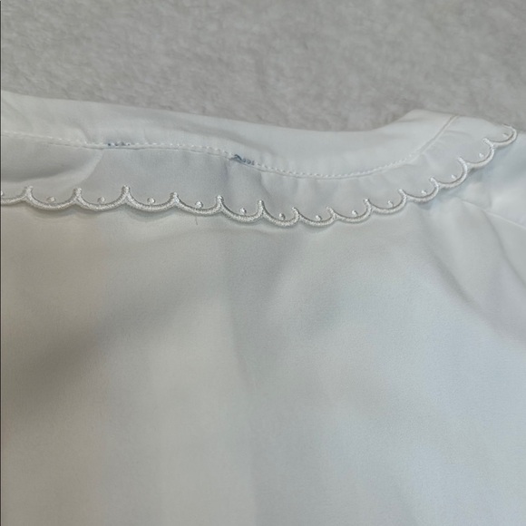 NWT CeCe White Cap Sleeve Button Down Shirt with Peter Pan Collar size M - Picture 16 of 16